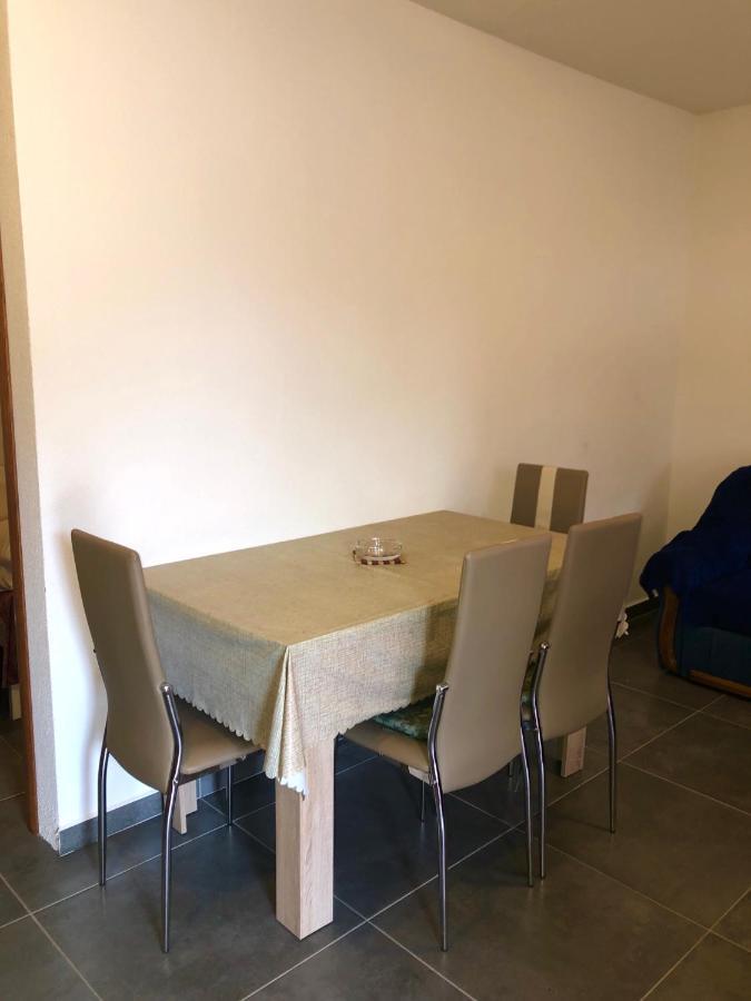 Apartmani Janja Starigrad Paklenica Εξωτερικό φωτογραφία